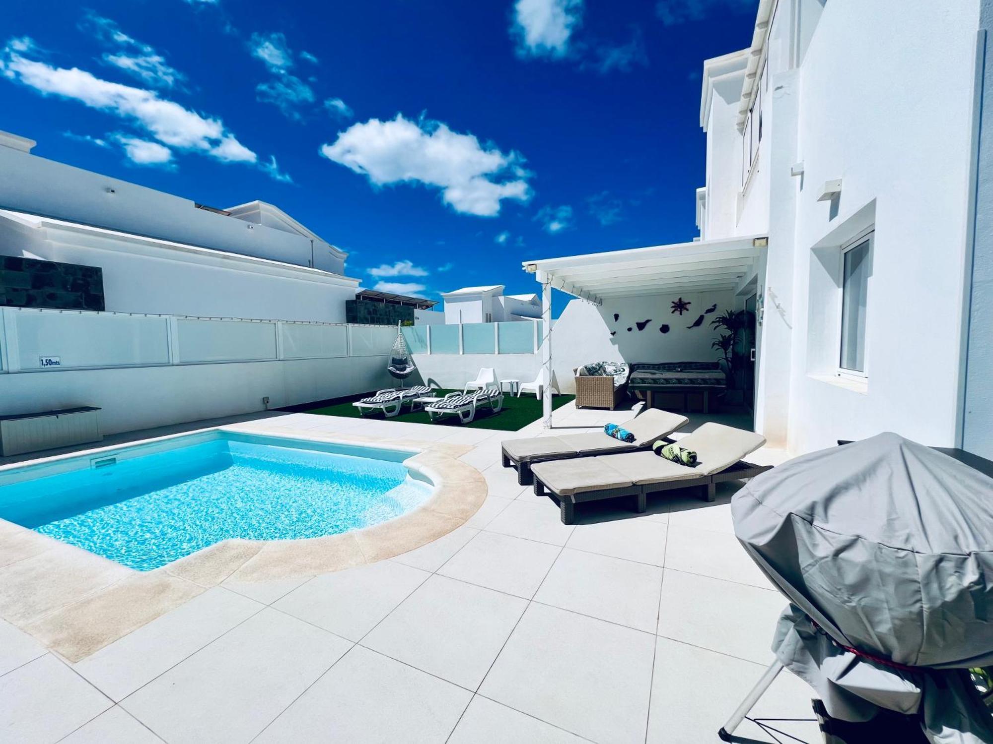 Lovely Villa Sanmar, Heated Pool Playa Blanca  Luaran gambar