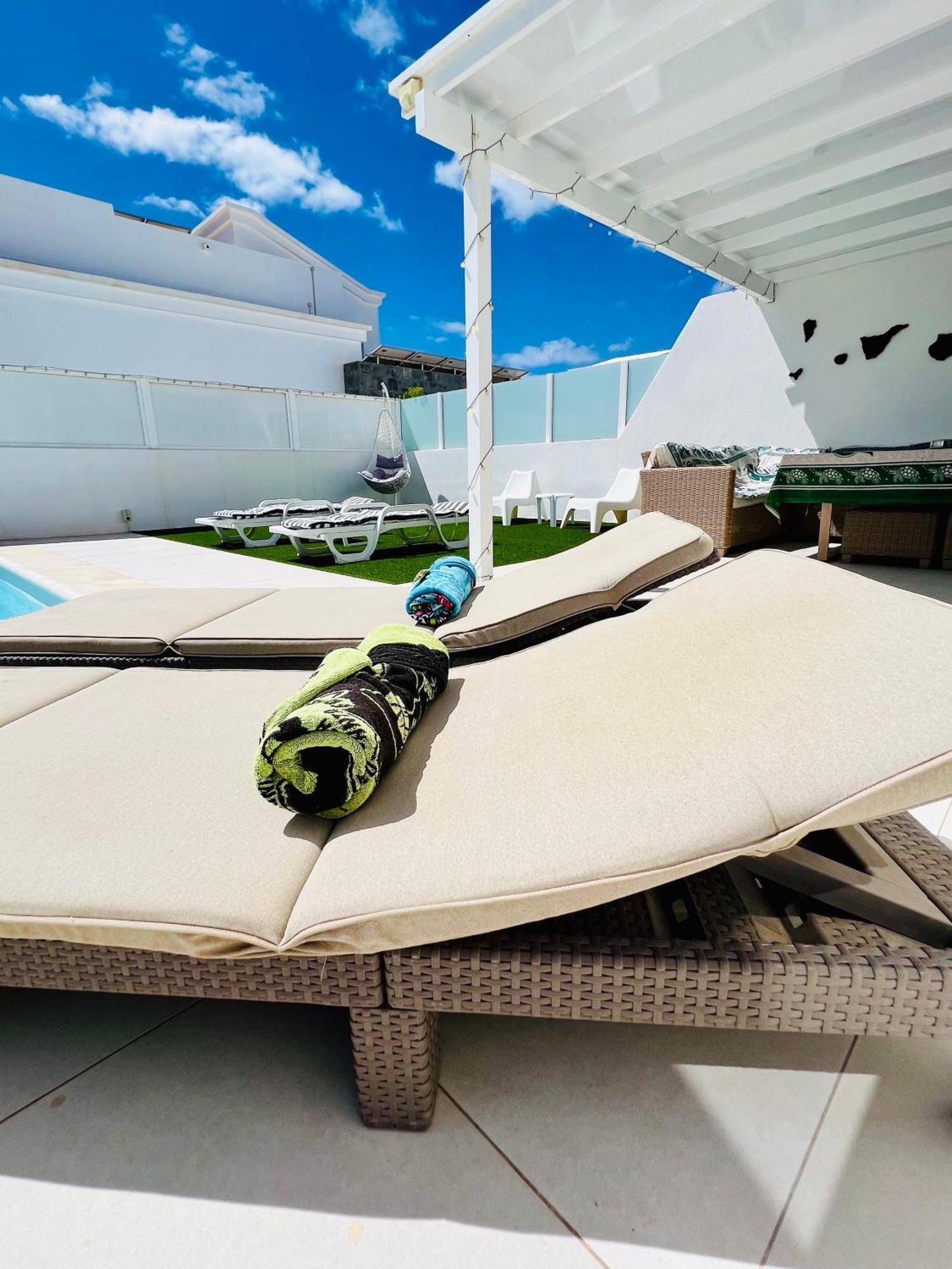 Lovely Villa Sanmar, Heated Pool Playa Blanca  Luaran gambar